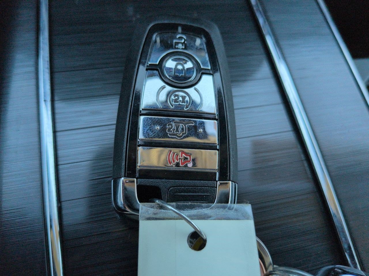 Certified 2025 Lincoln Aviator Reserve w/ Equipment Group 201A image 29