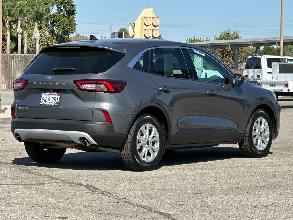 Certified 2024 Ford Escape Active FWD image 3