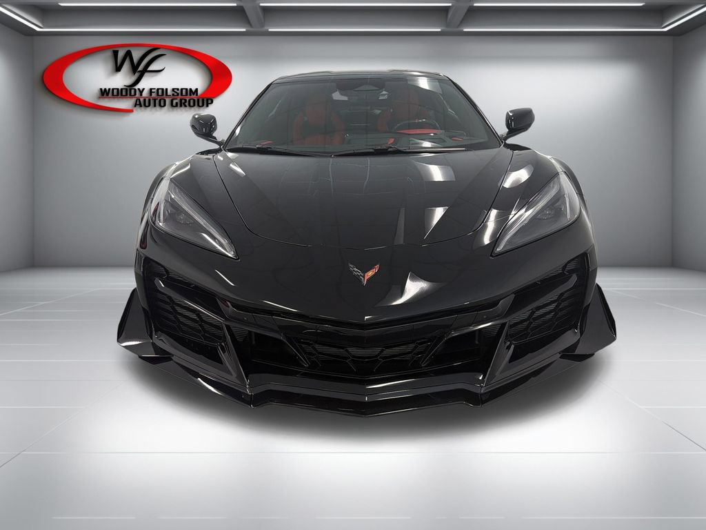 New 2026 Chevrolet Corvette Z06 w/ Z07 Performance Package RWD image 2