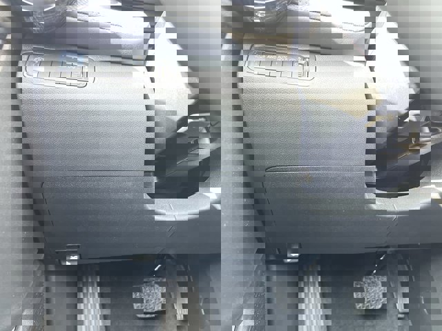 New 2026 Chevrolet Equinox LT w/ Convenience Package II image 18