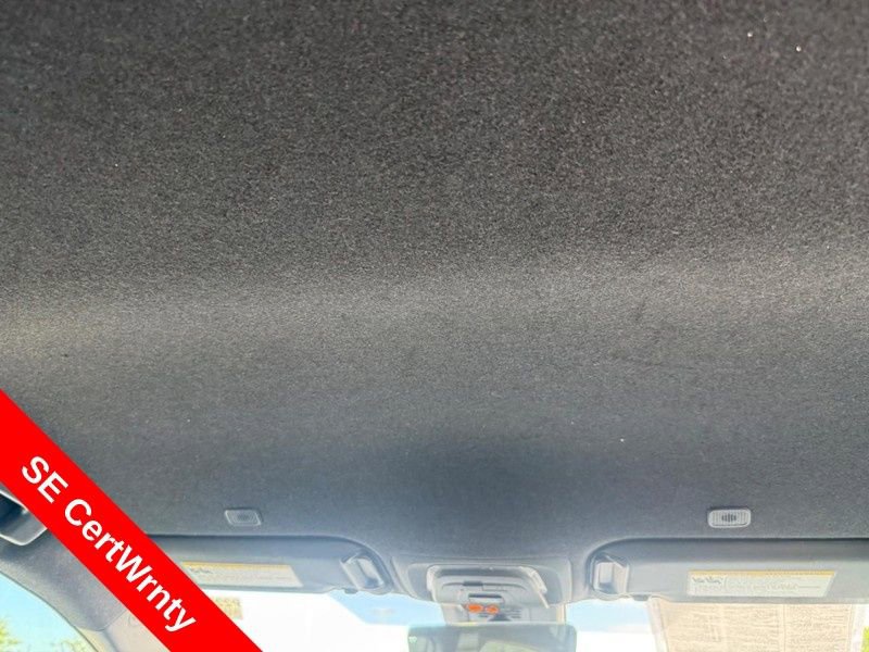 Used 2025 Toyota Corolla SE FWD image 15