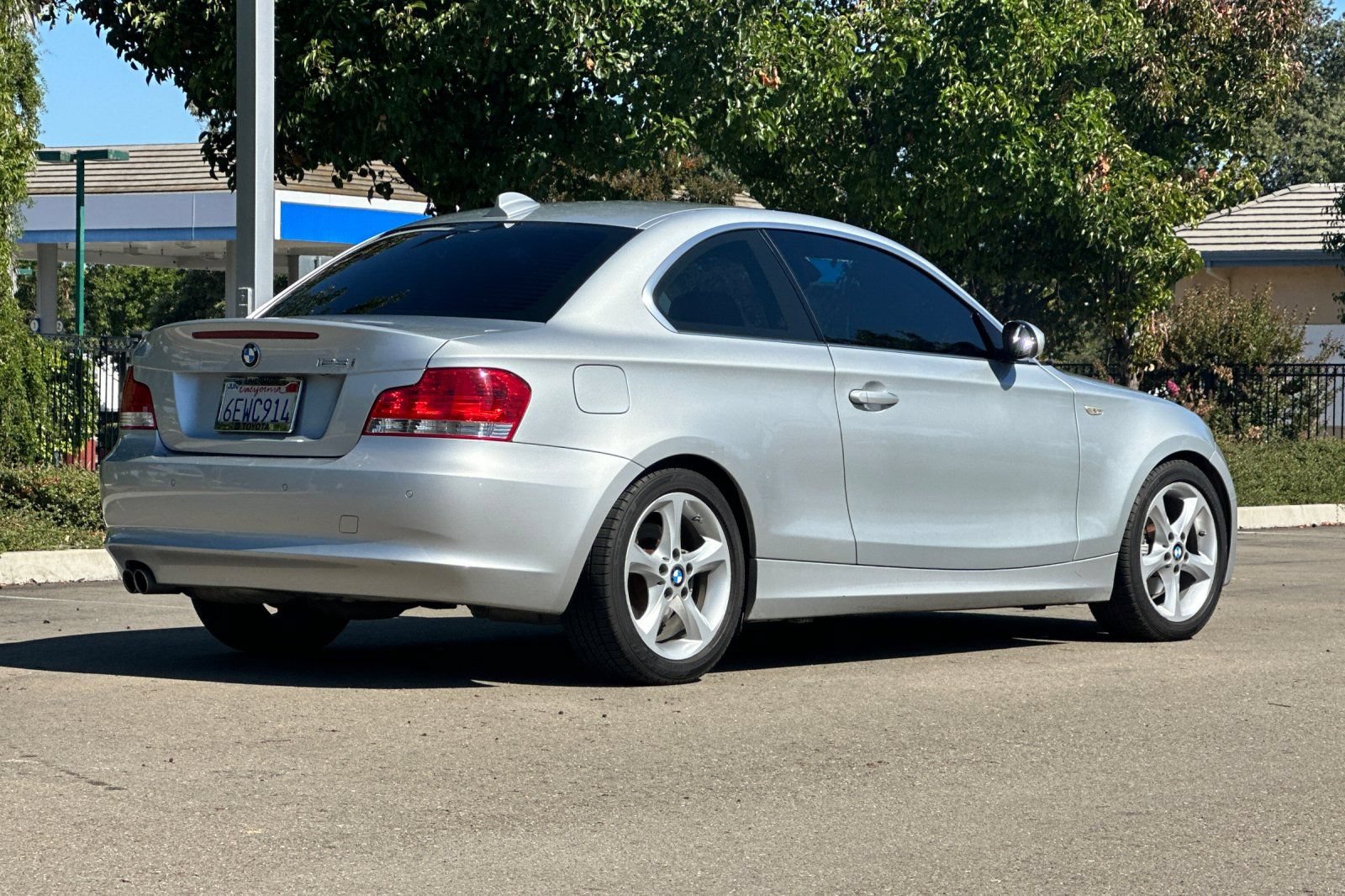 Used 2008 BMW 128i Coupe RWD image 4