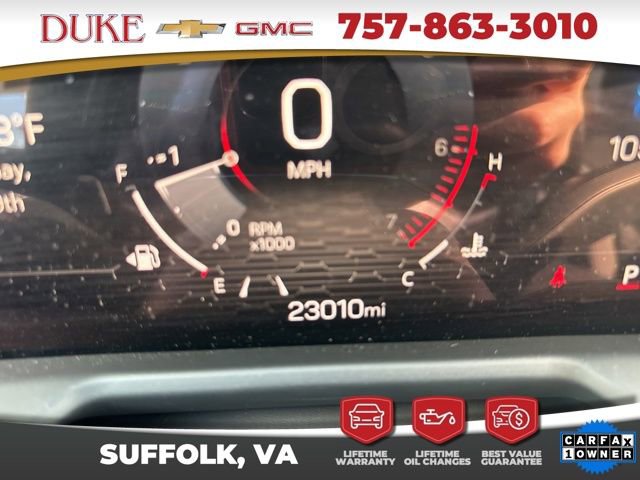 Used 2025 GMC Acadia Elevation image 2