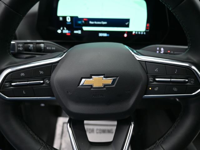 Used 2025 Chevrolet Equinox LT image 16