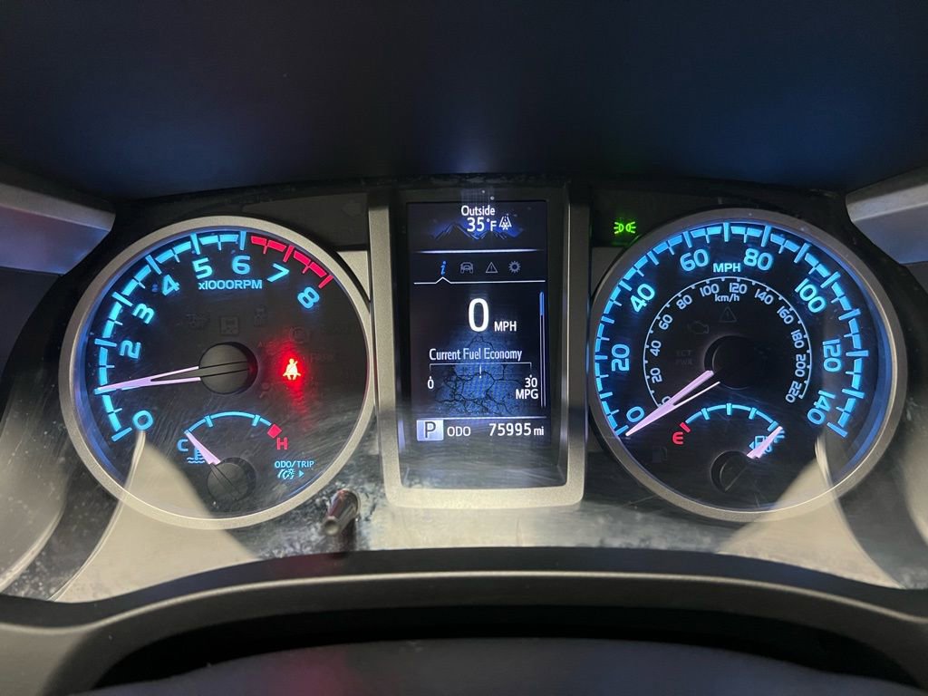 Used 2021 Toyota Tacoma SR5 AWD/4WD image 22