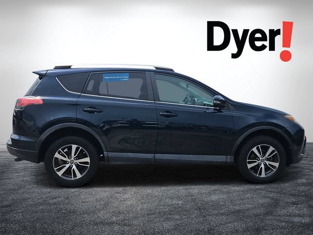 Used 2017 Toyota RAV4 XLE FWD image 7