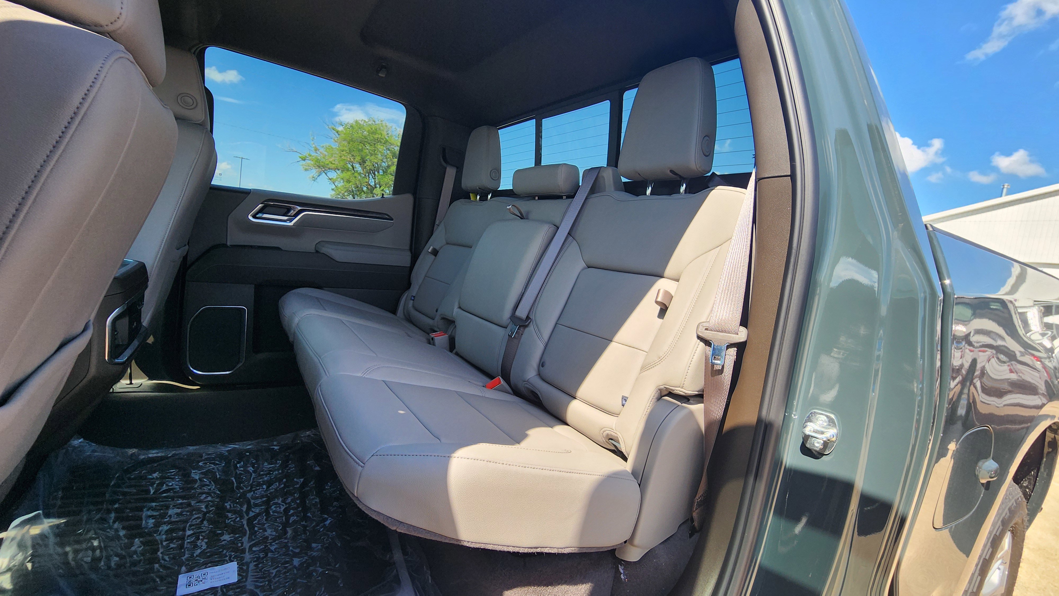 New 2025 Chevrolet Silverado 1500 LTZ w/ Z71 Off-Road Package image 17