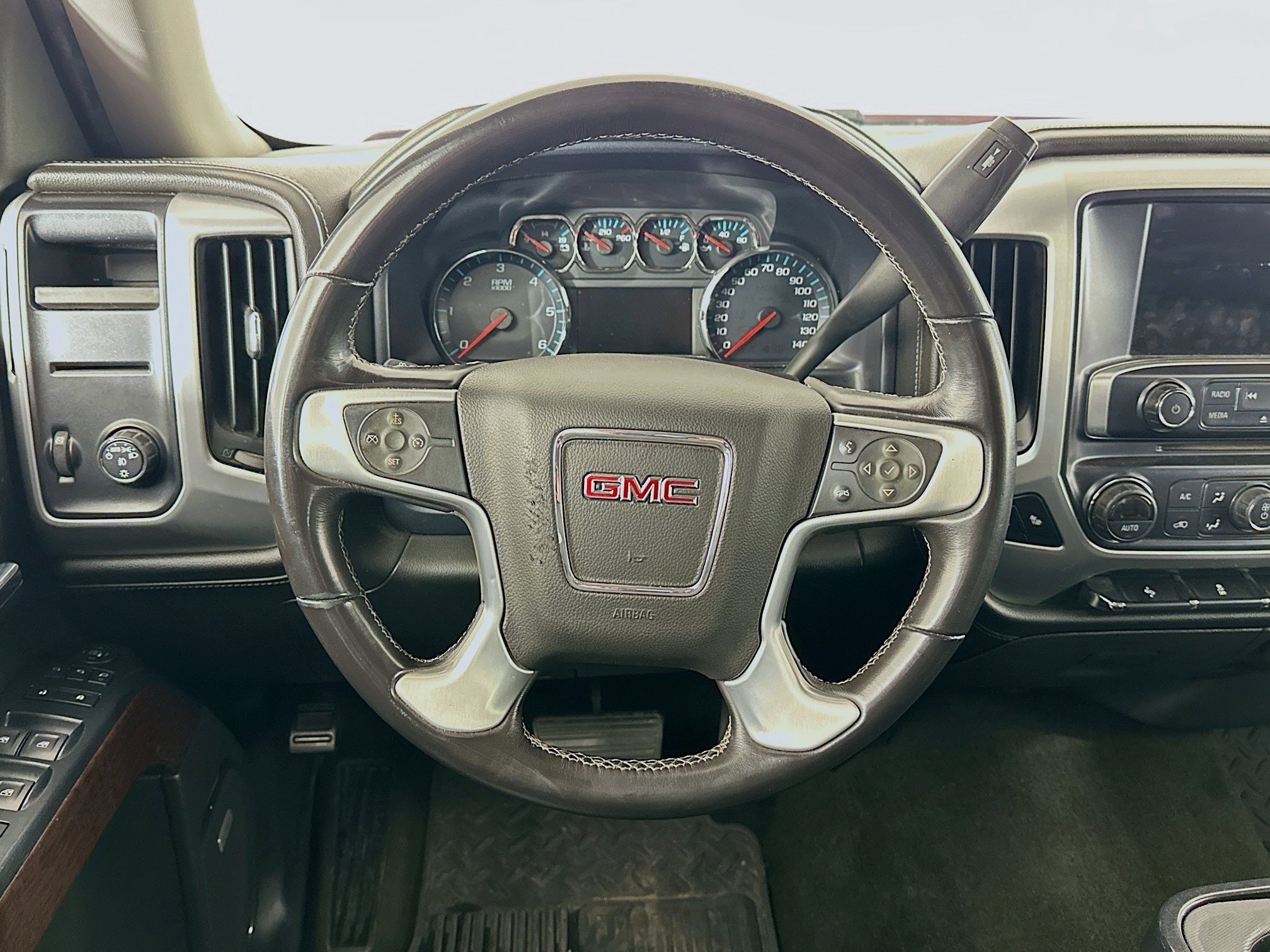 Used 2018 GMC Sierra 1500 SLT w/ SLT Premium Package image 18
