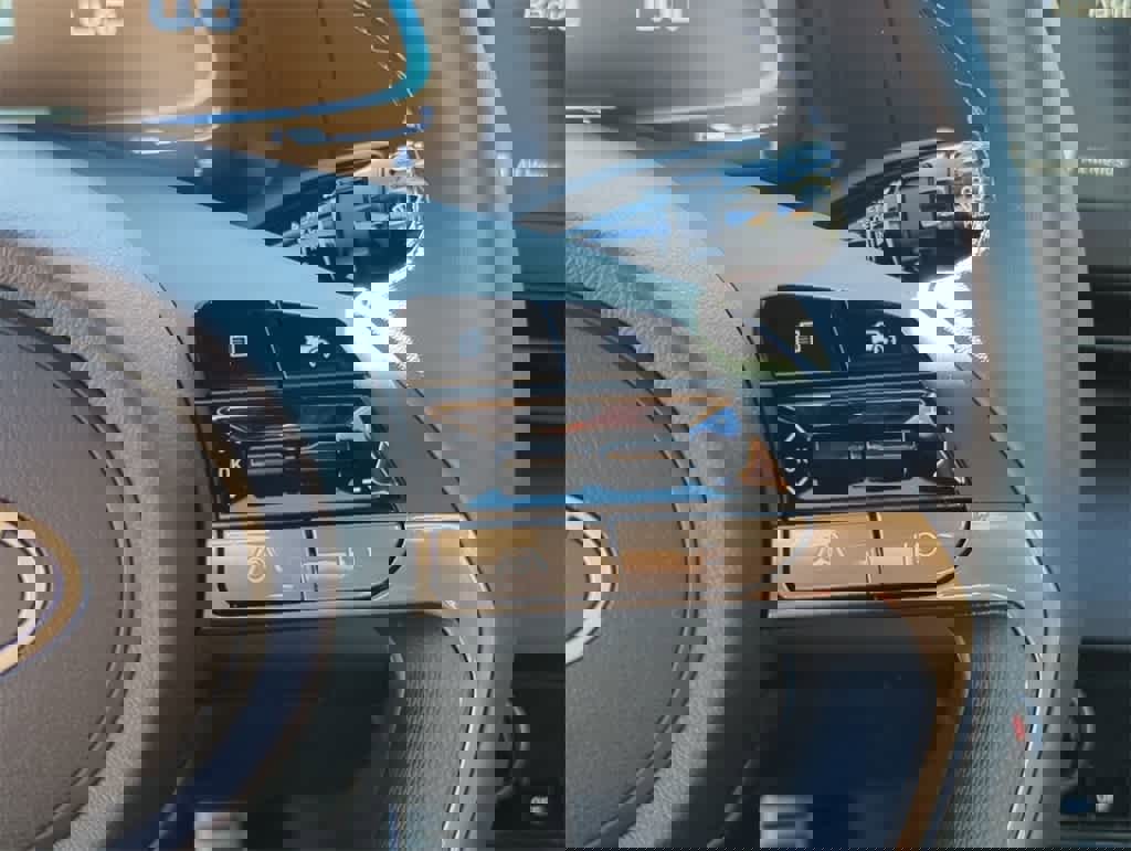 New 2026 Hyundai Elantra Sport w/ Cargo Package image 25