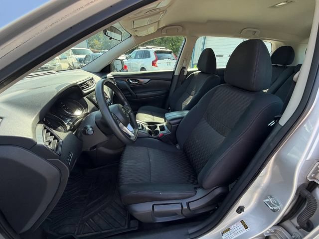Used 2018 Nissan Rogue S AWD/4WD image 9