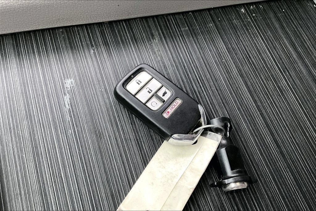 Used 2018 Honda Pilot EX-L image 12