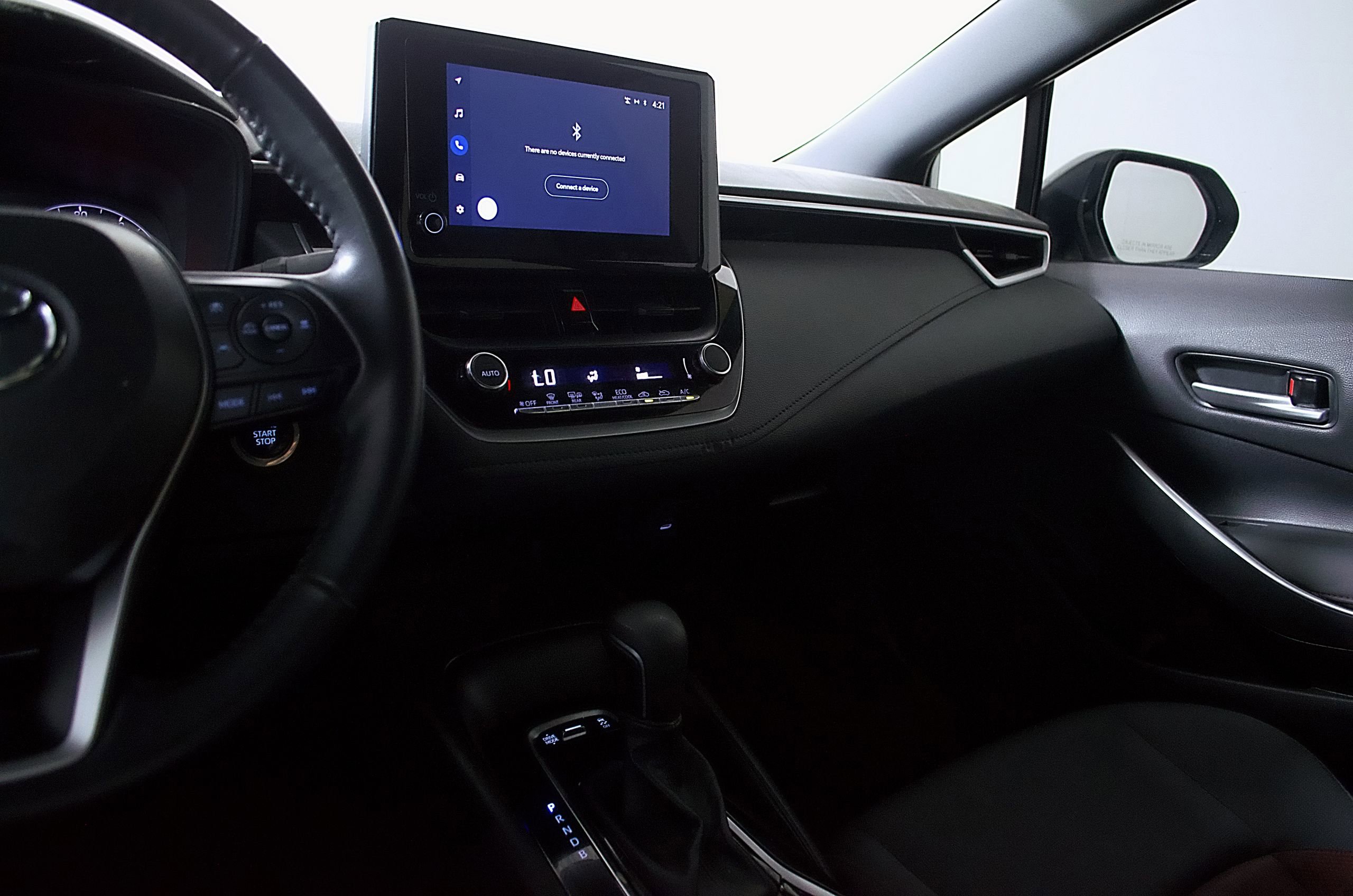 Used 2024 Toyota Corolla SE FWD image 28
