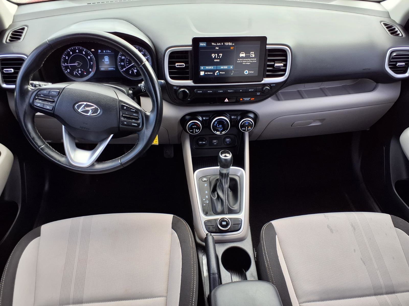 Used 2021 Hyundai Venue SEL w/ Cargo Package FWD image 4