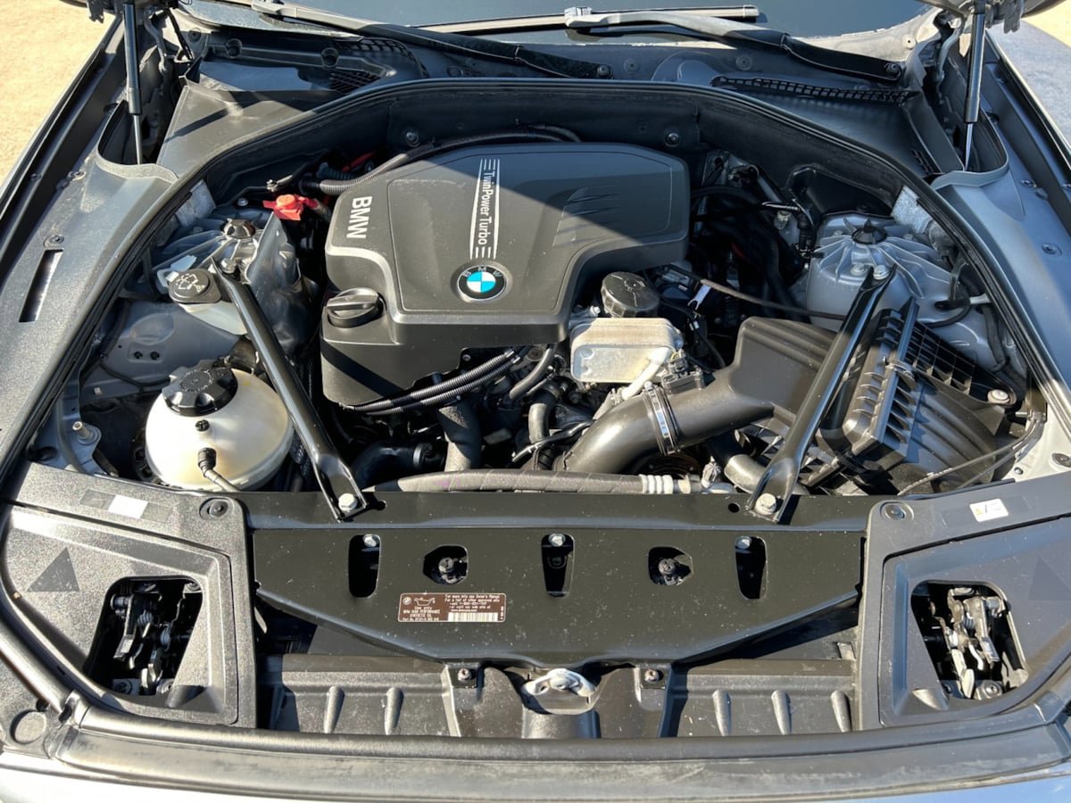 Used 2013 BMW 528i xDrive Sedan AWD/4WD image 22