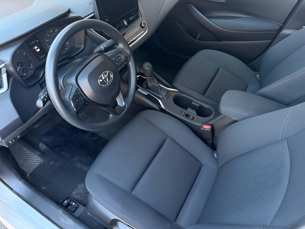 Used 2024 Toyota Corolla LE image 9