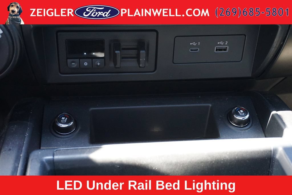 Used 2021 Nissan Titan PRO-4X w/ Pro-4x Convenience Package AWD/4WD image 23