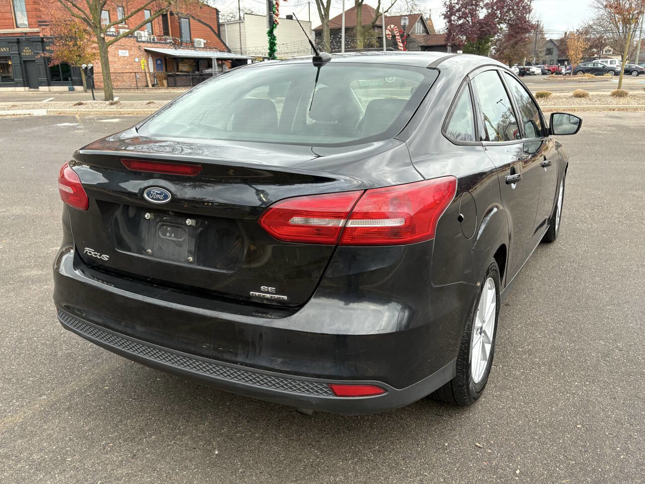 Used 2016 Ford Focus SE image 8