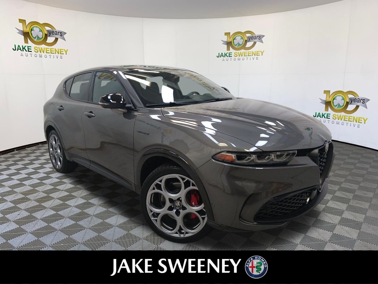 New 2024 Alfa Romeo Tonale Veloce AWD/4WD image 1
