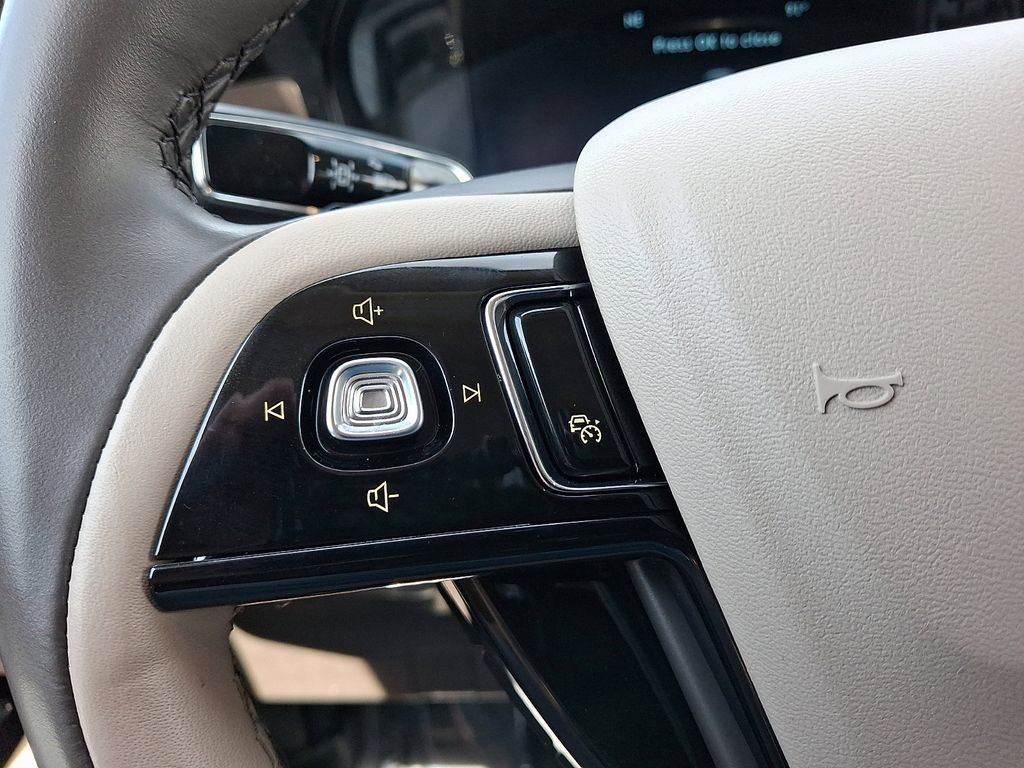 Certified 2024 Lincoln Corsair Grand Touring AWD/4WD image 21