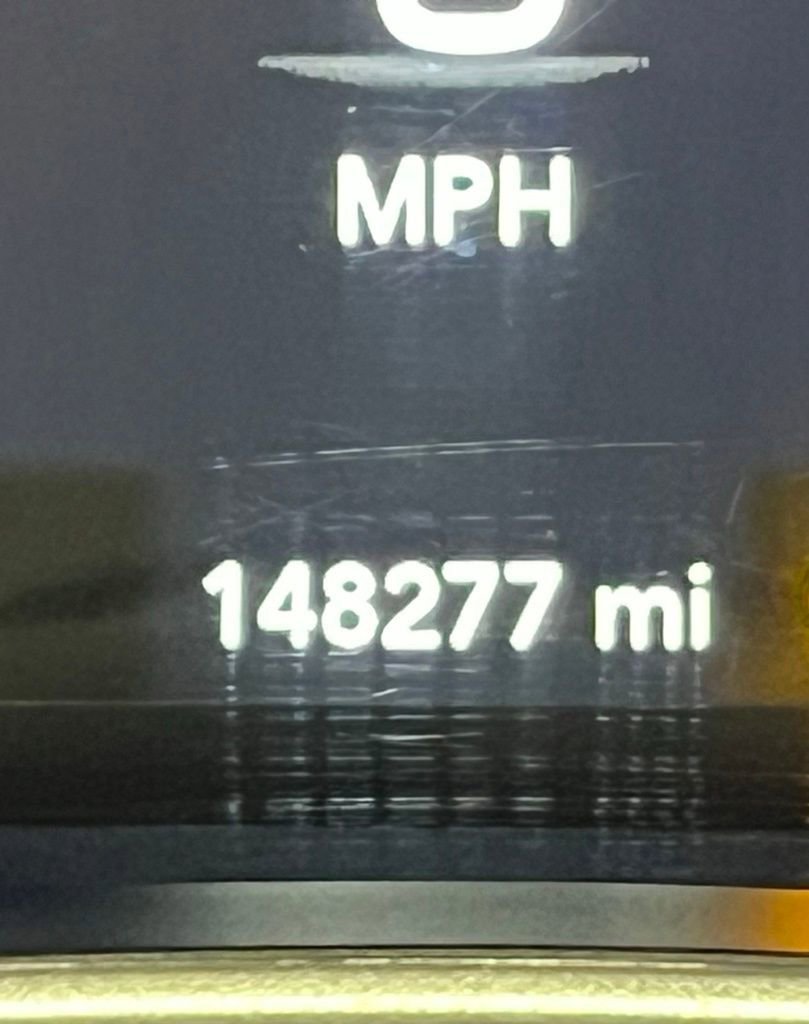 Used 2021 Chrysler Voyager Lxi image 22