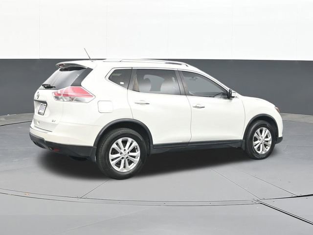 Used 2016 Nissan Rogue SV FWD image 17