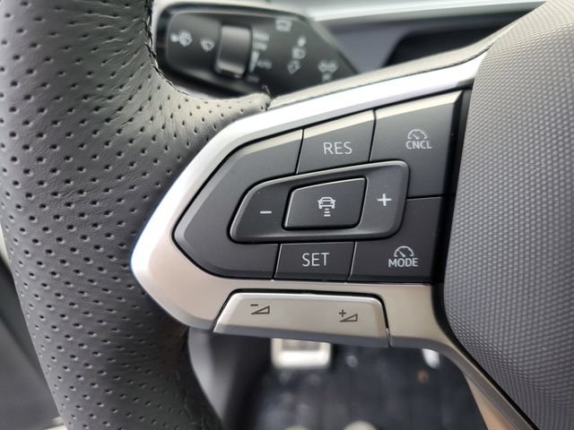 New 2026 Volkswagen Tiguan SE R-Line AWD/4WD image 21