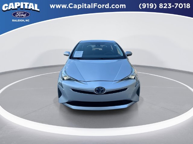 Used 2018 Toyota Prius Two w/ Prius Two Safety Plus Package FWD image 3