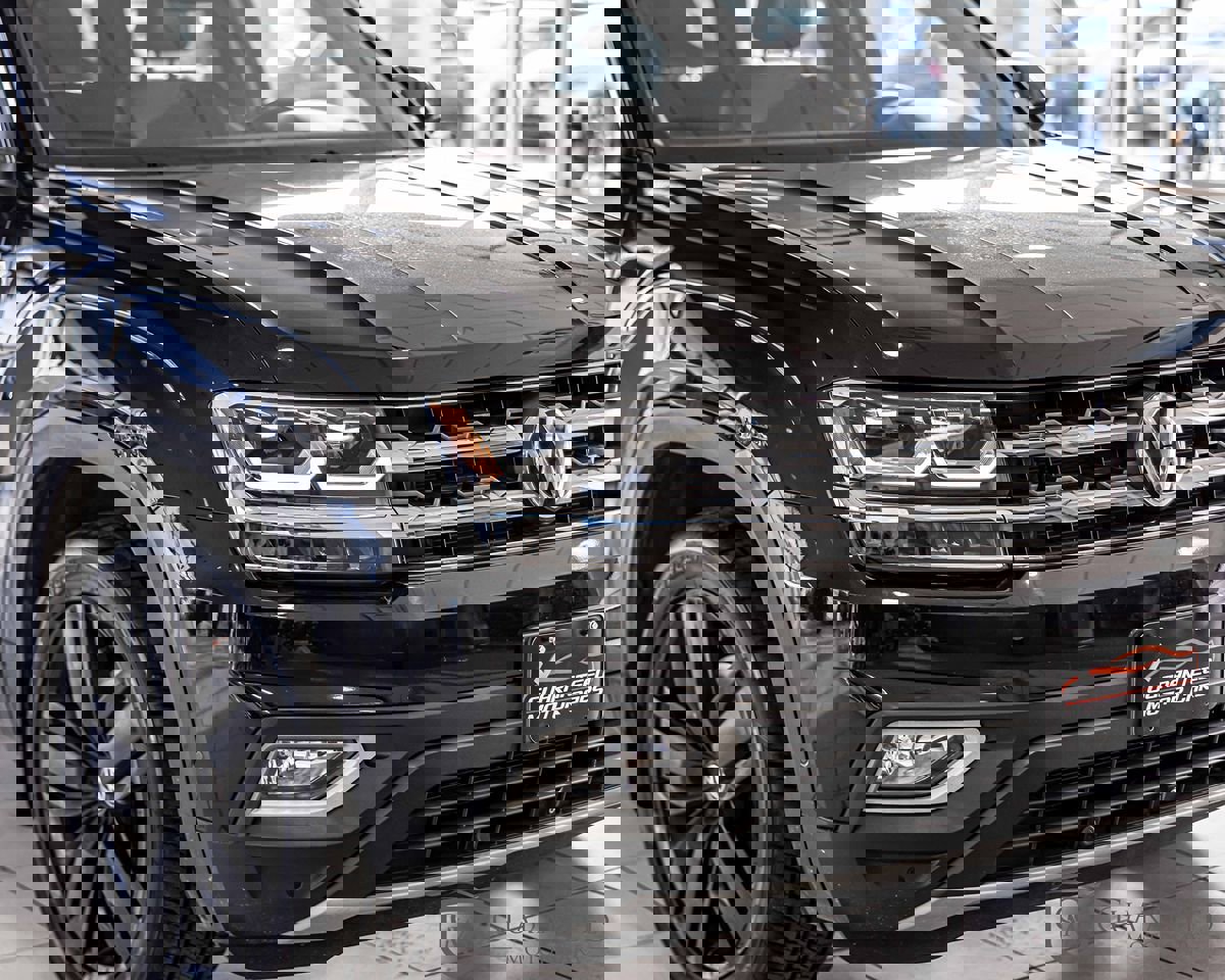 Used 2018 Volkswagen Atlas SEL Premium image 4