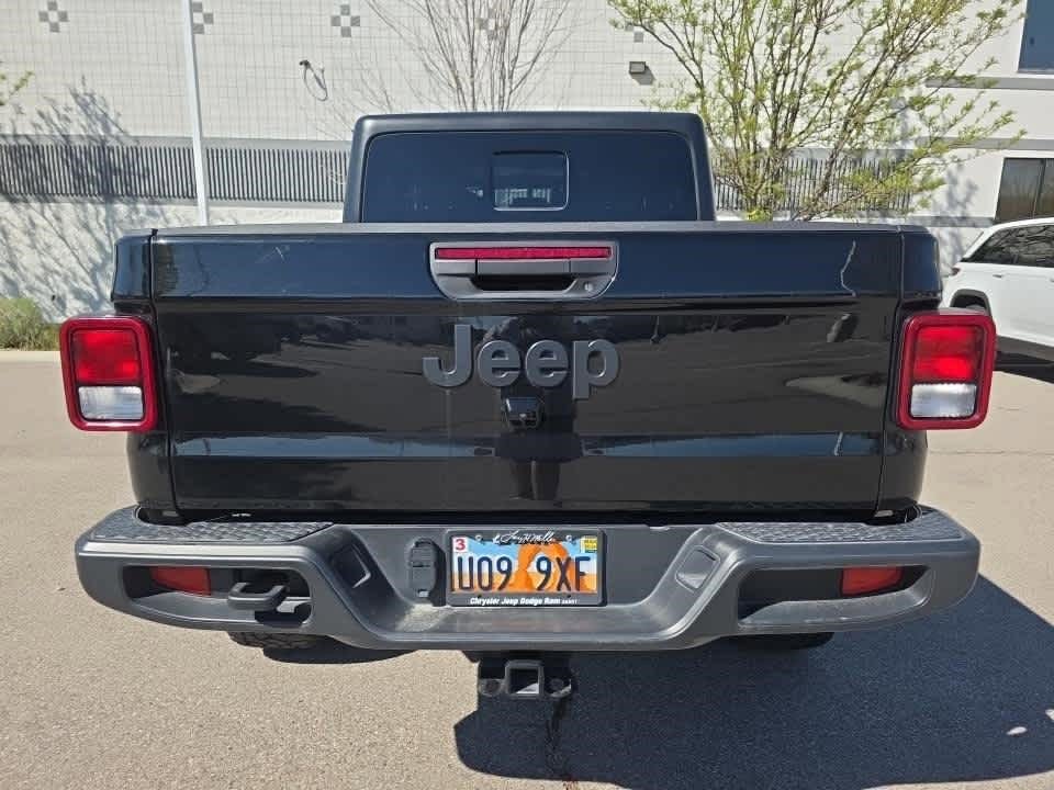 Used 2022 Jeep Gladiator Sport image 6