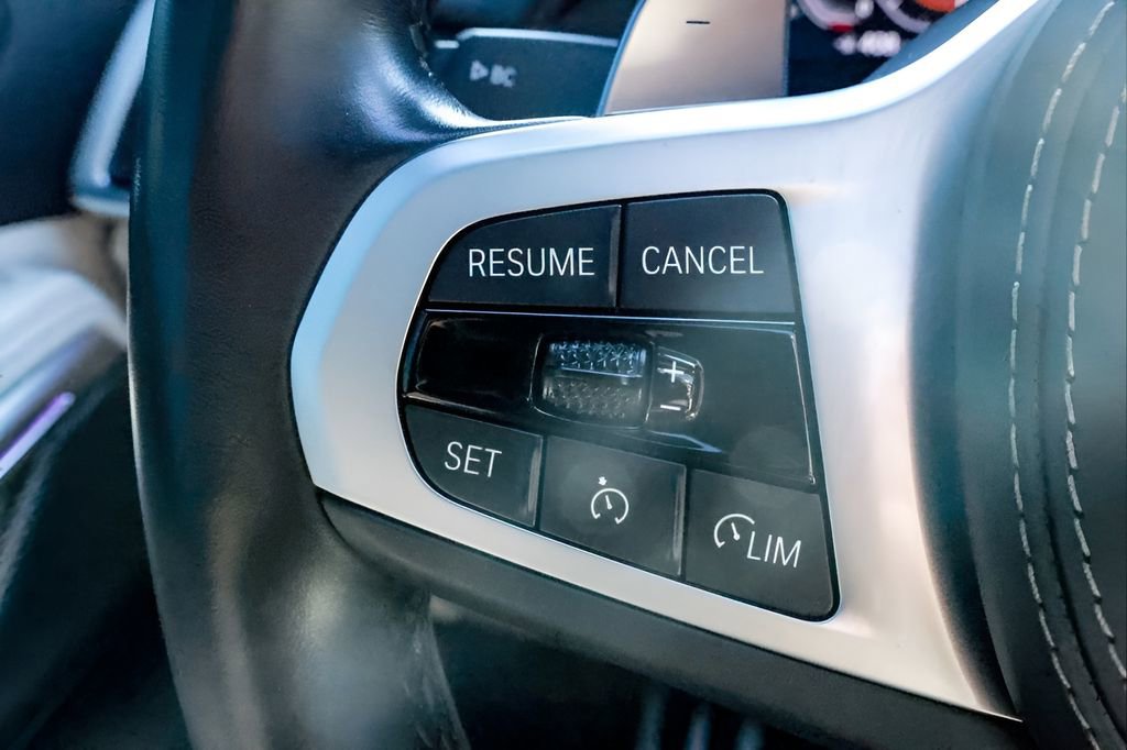 Used 2023 BMW X6 xDrive40i w/ M Sport Package image 51