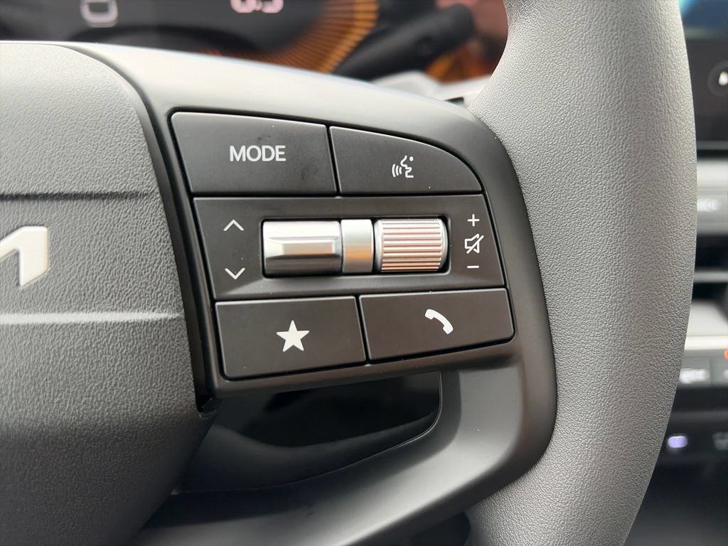 New 2026 Kia K4 FWD image 12
