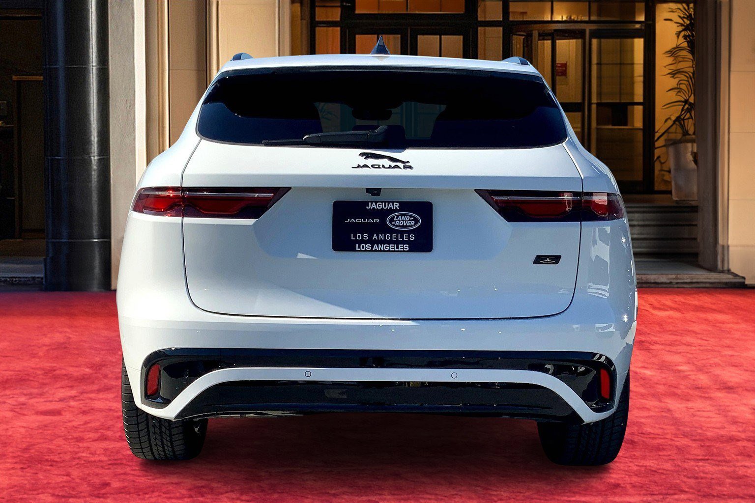 New 2026 Jaguar F-PACE R-Dynamic S image 3