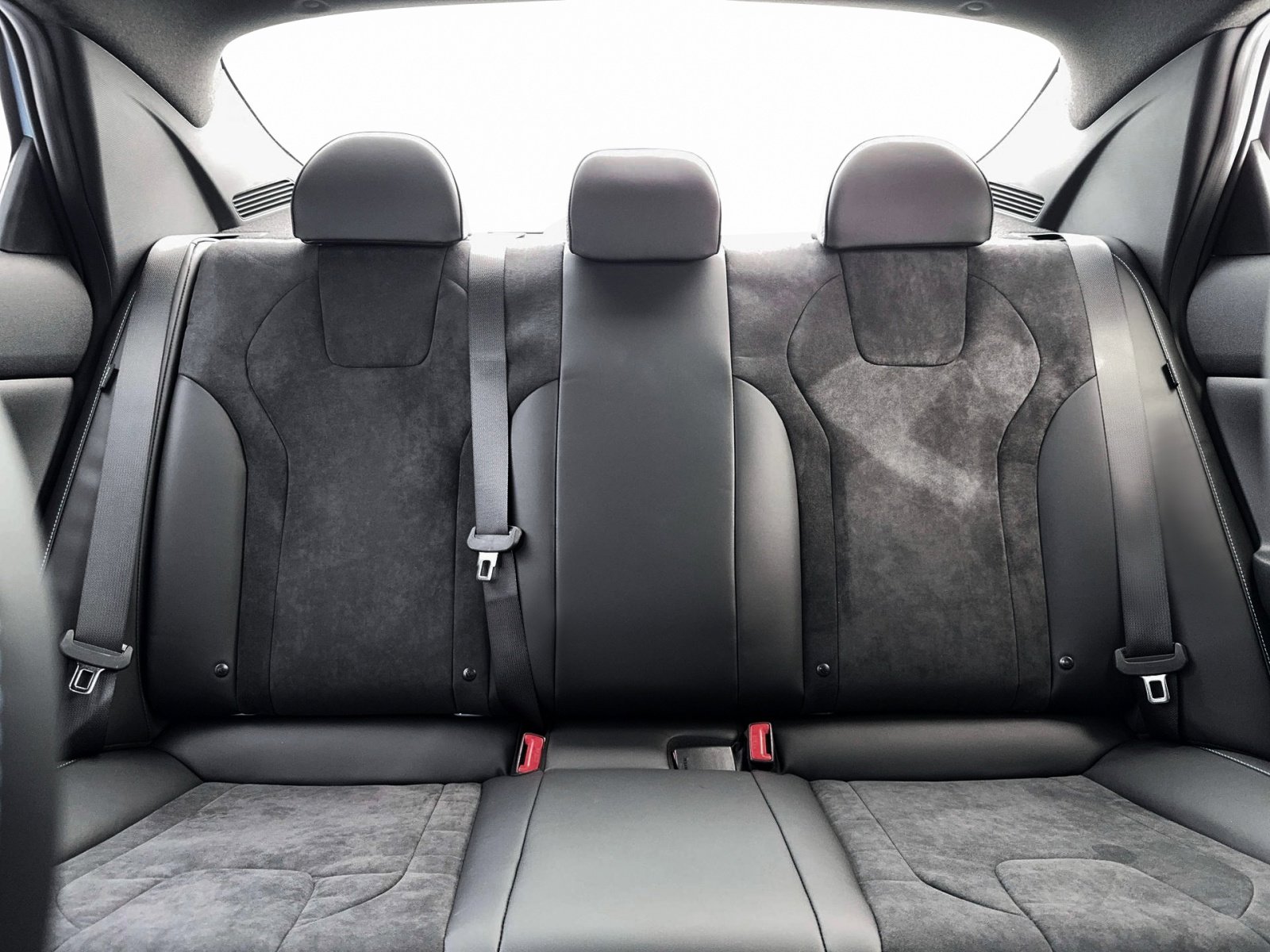 New 2026 Hyundai Elantra N w/ Cargo Package image 19