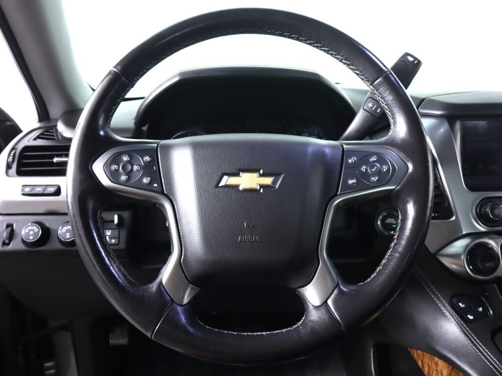 Used 2019 Chevrolet Tahoe Premier AWD/4WD image 14