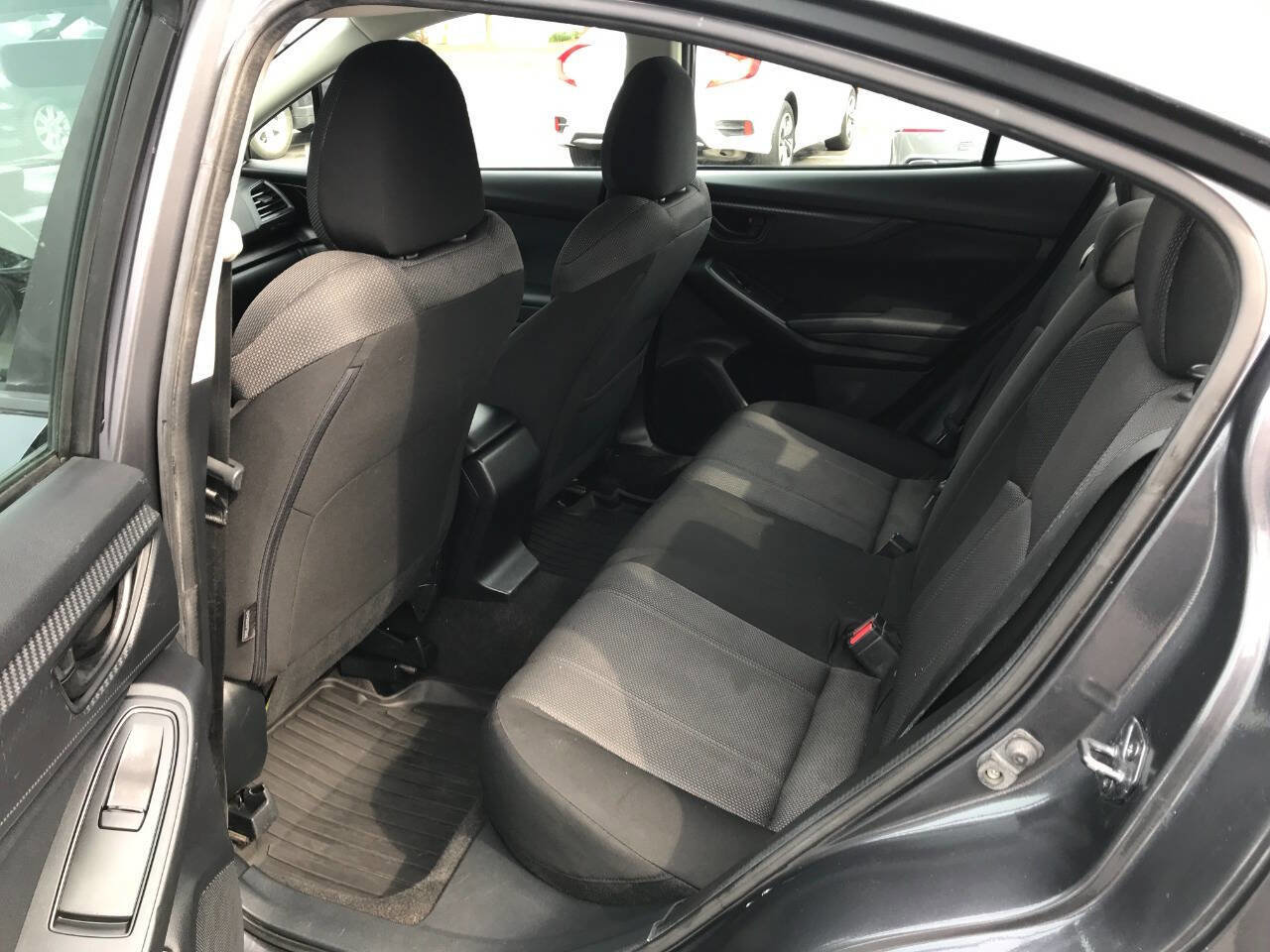 Used 2019 Subaru Impreza 2.0i image 10