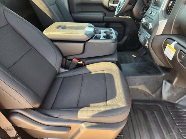 New 2024 GMC Sierra 2500 Pro w/ Convenience Package RWD image 11