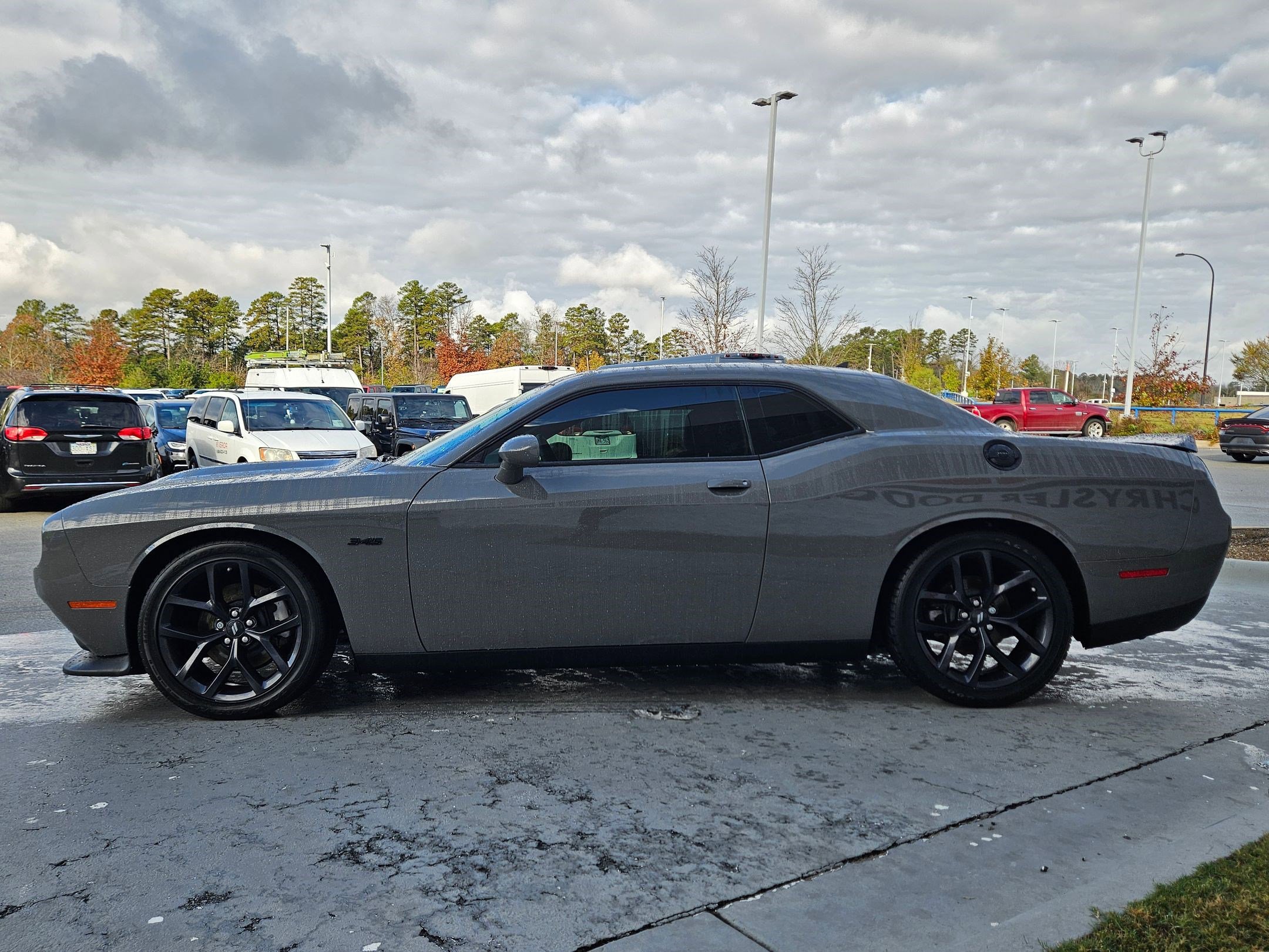 Used 2023 Dodge Challenger R/T w/ Blacktop Package image 4