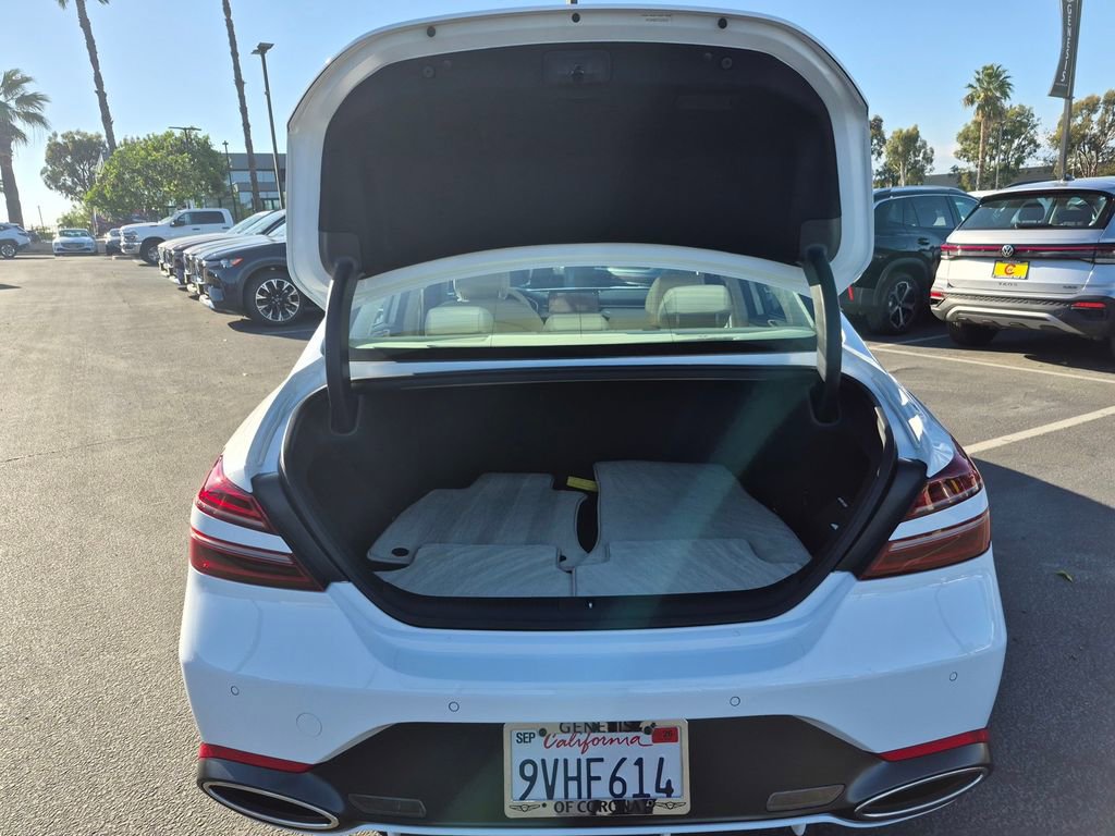 Used 2026 Genesis G70 2.5T Prestige image 12