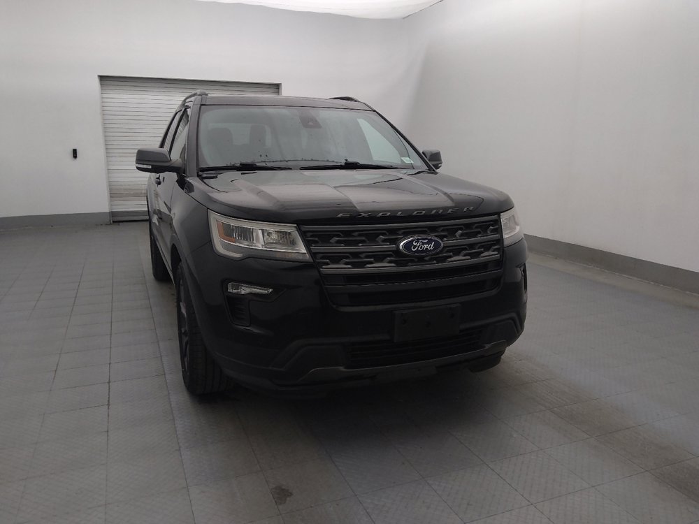 Used 2018 Ford Explorer XLT w/ Equipment Group 202A image 14