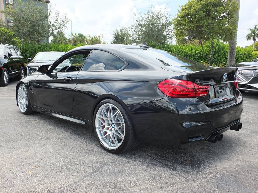 Used 2018 BMW M4 Coupe w/ Competition Package RWD image 13