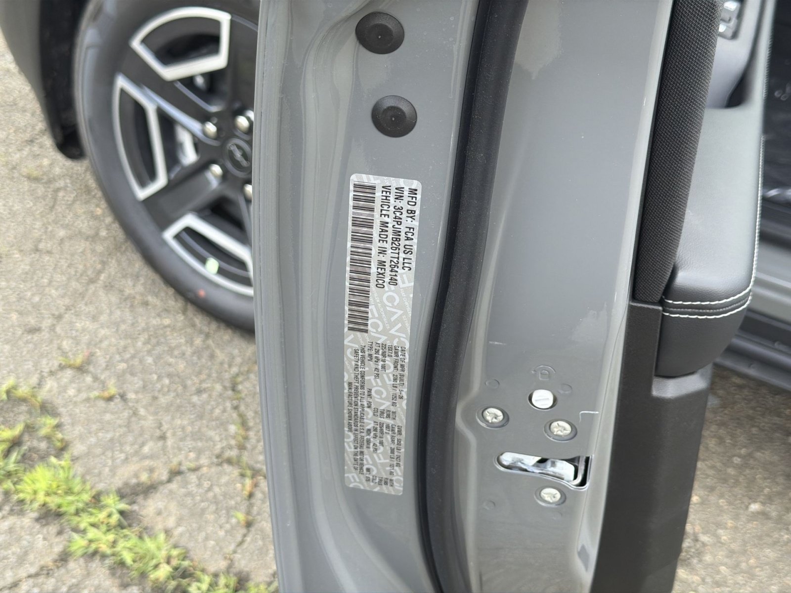 New 2026 Jeep Cherokee Laredo AWD/4WD image 27