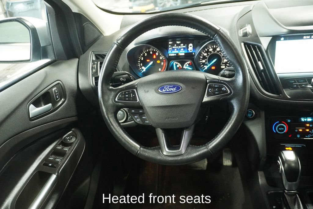 Used 2019 Ford Escape SEL image 11