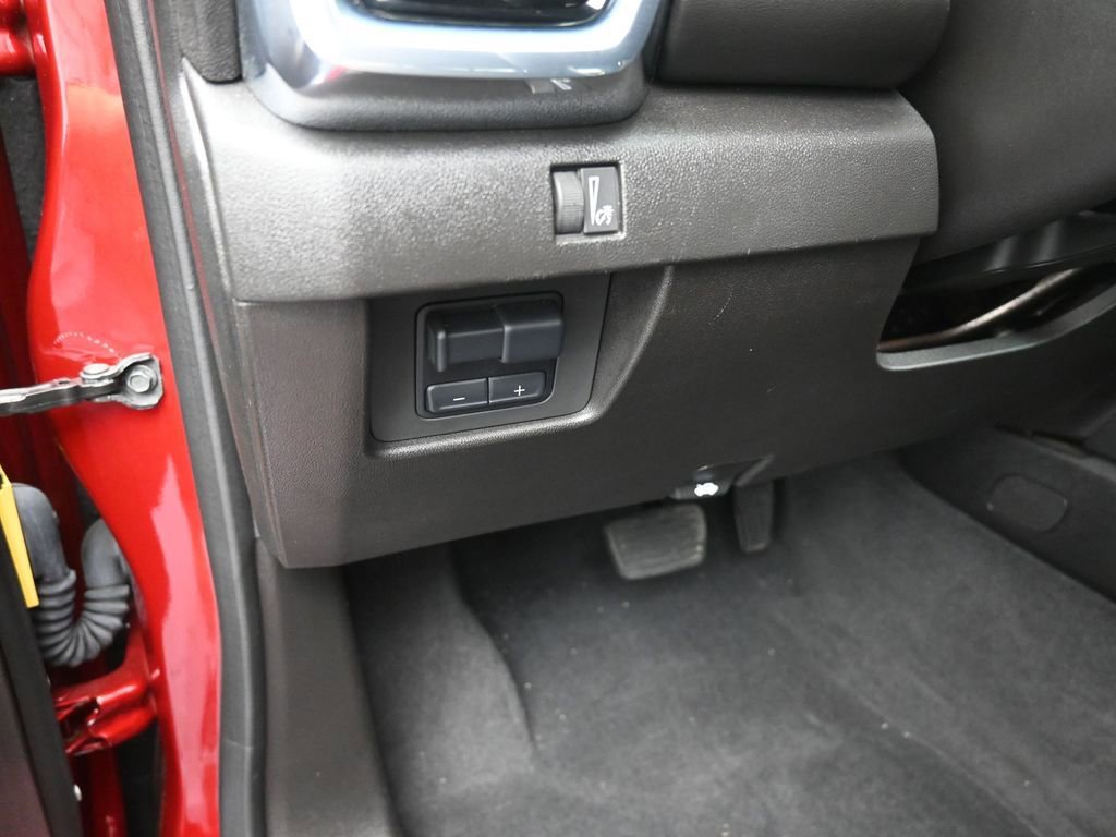 Used 2024 GMC Canyon Elevation w/ Convenience Package image 13