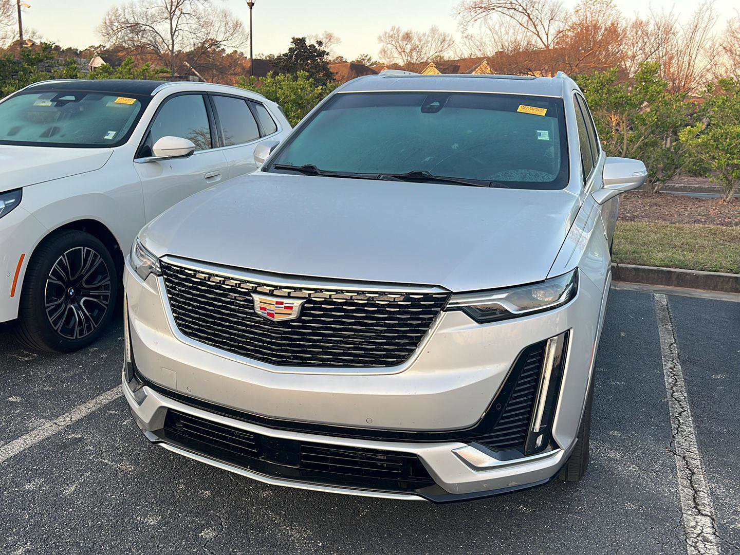 Used 2020 Cadillac XT6 Premium Luxury image 3