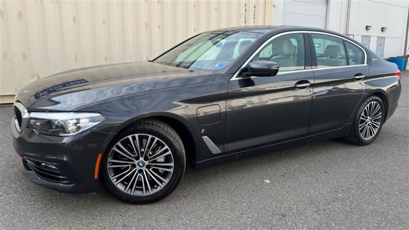 Used 2018 BMW 530e RWD image 3