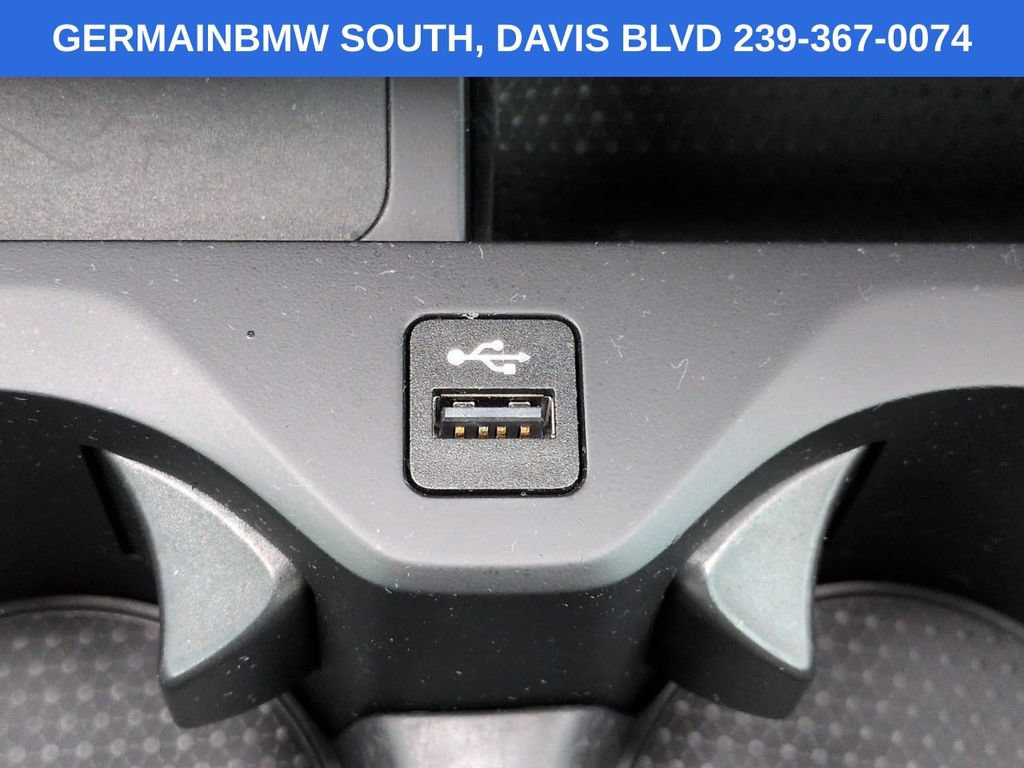 Used 2025 BMW X5 xDrive40i w/ M Sport Package AWD/4WD image 25