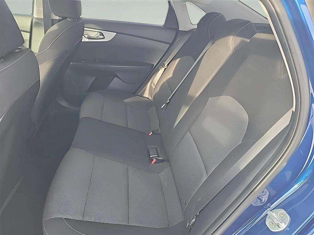 Used 2022 Kia Forte LXS image 14