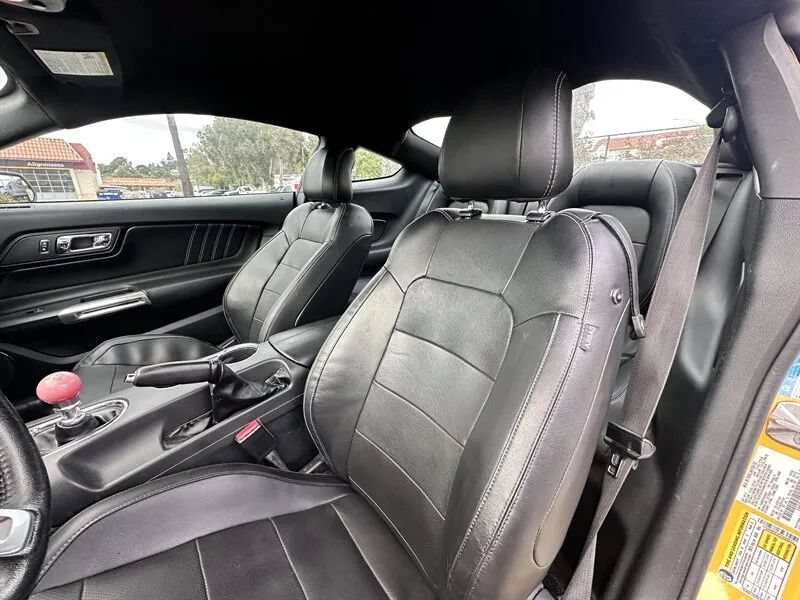 Used 2015 Ford Mustang GT RWD image 16