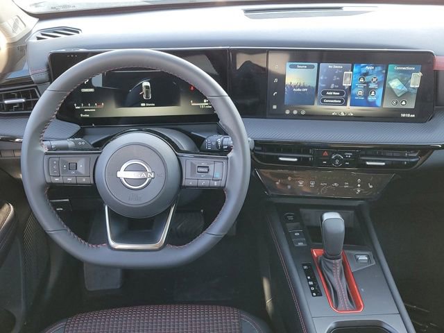 New 2026 Nissan Kicks SR w/ Cold Weather Package AWD/4WD image 8