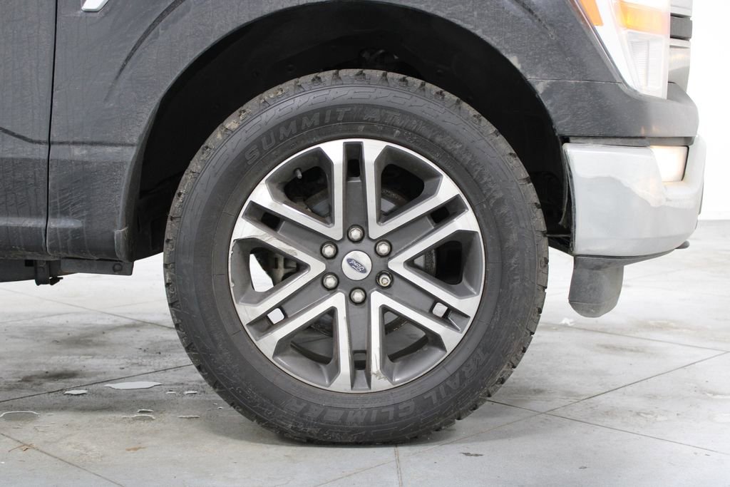 Used 2022 Ford F150 XLT w/ Trailer Tow Package image 12